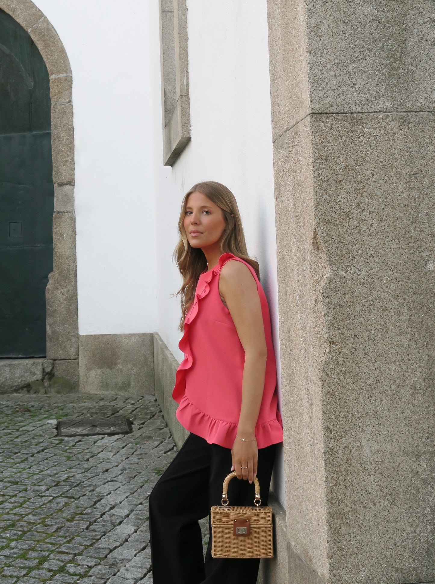 Top Sophia coral