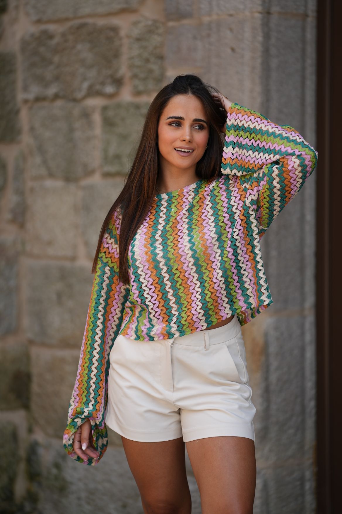 Top em renda multicolorida