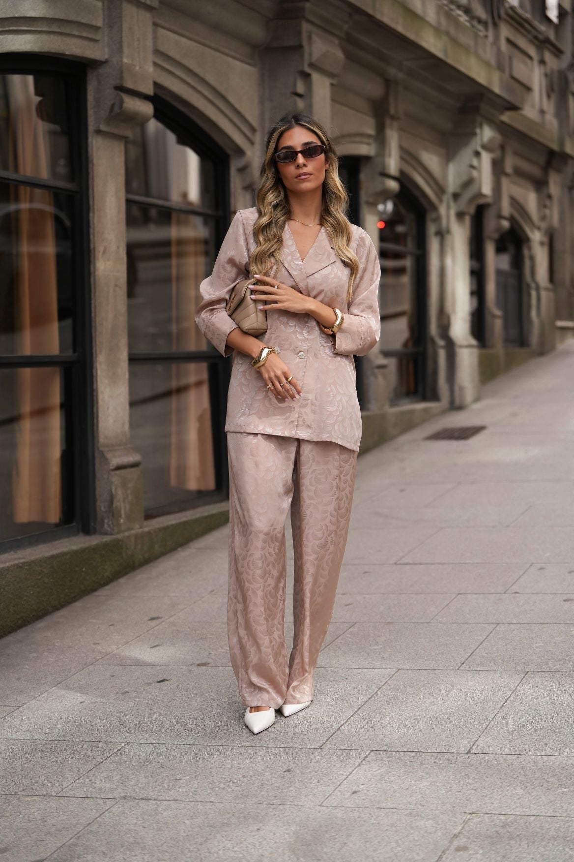 Fato Rose creme