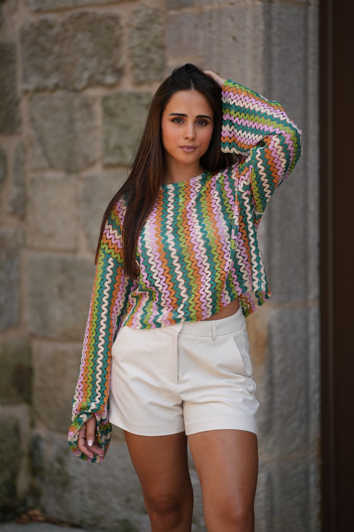 Top em renda multicolorida