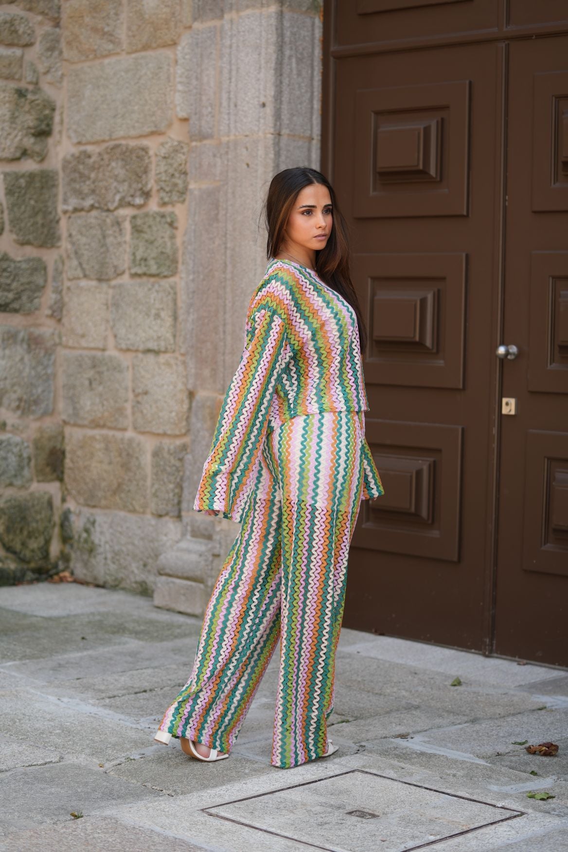 Calça de renda multicolorida