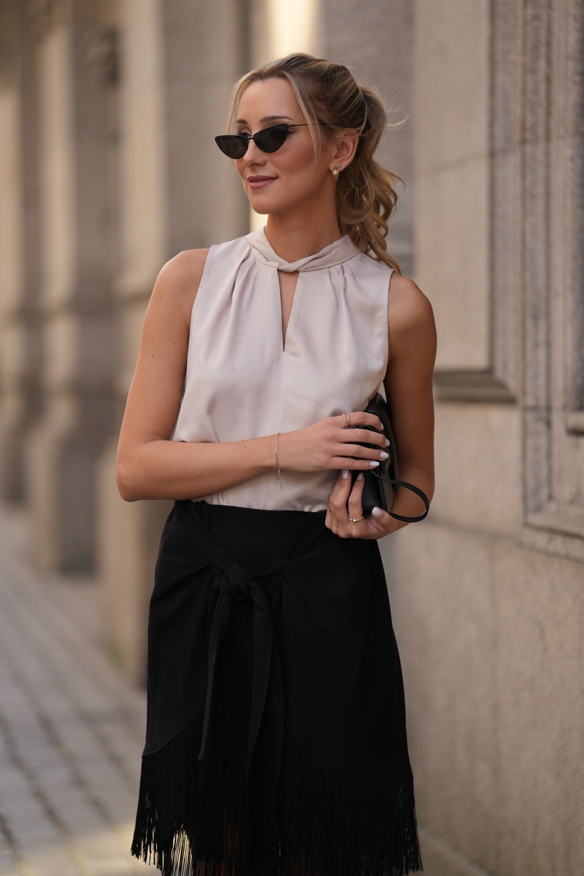 Daphne bronze