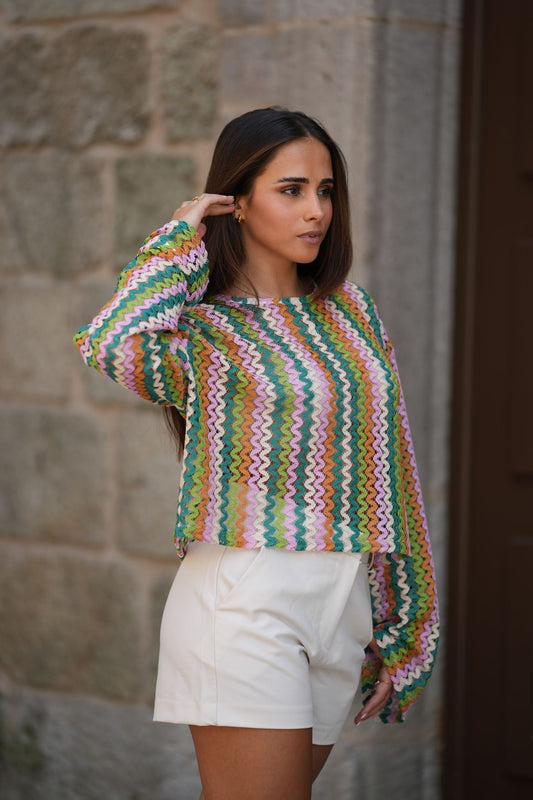 Top em renda multicolorida